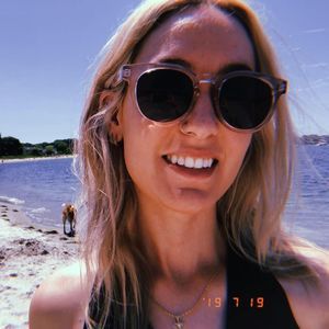 Meet your Posher, Lotus